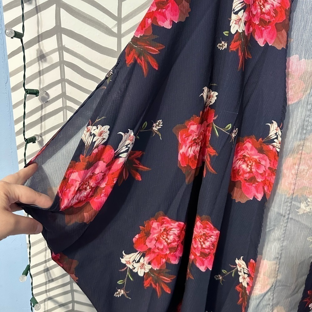 Umgee Floral Kimono - Picture 6 of 6